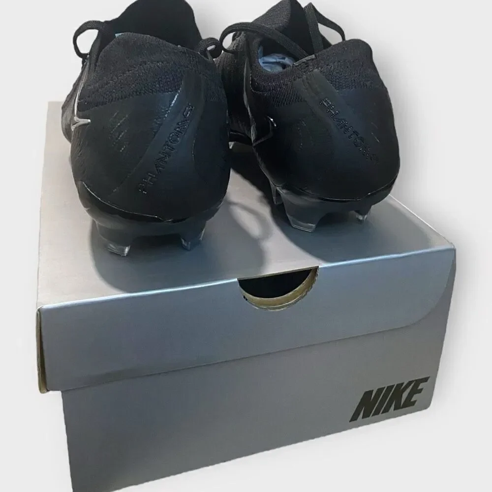 Nike Phantom GX II 2 Elite FG Black Cleats FJ2559-001 Mens size 7.5 / Womens 9